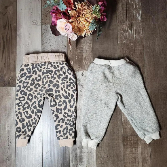 Grayson Mini Toddler Girl Size 18m Jogger Sweatpants Bundle 2 Pairs GUC - Picture 3 of 17